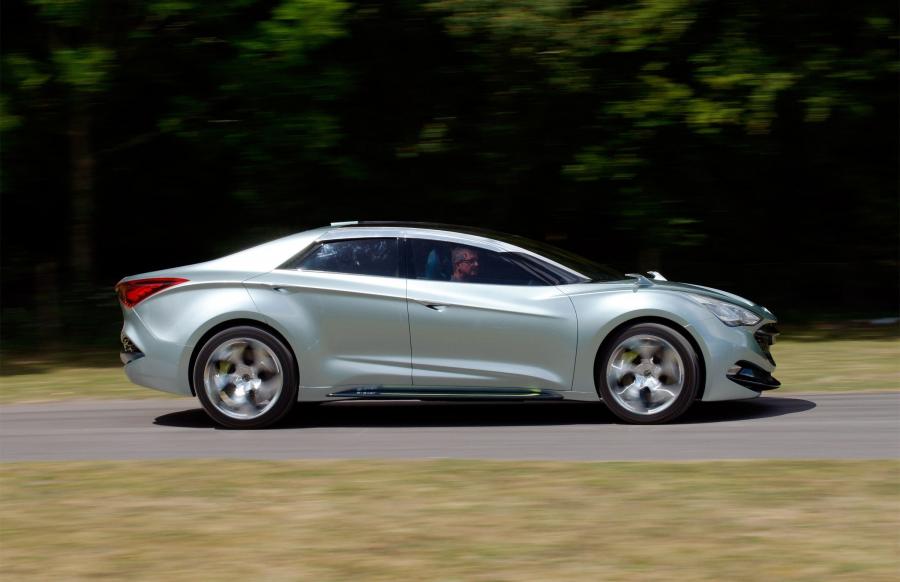  Hyundai i-Flow Concept 2010 года  (фото 18 из 71)